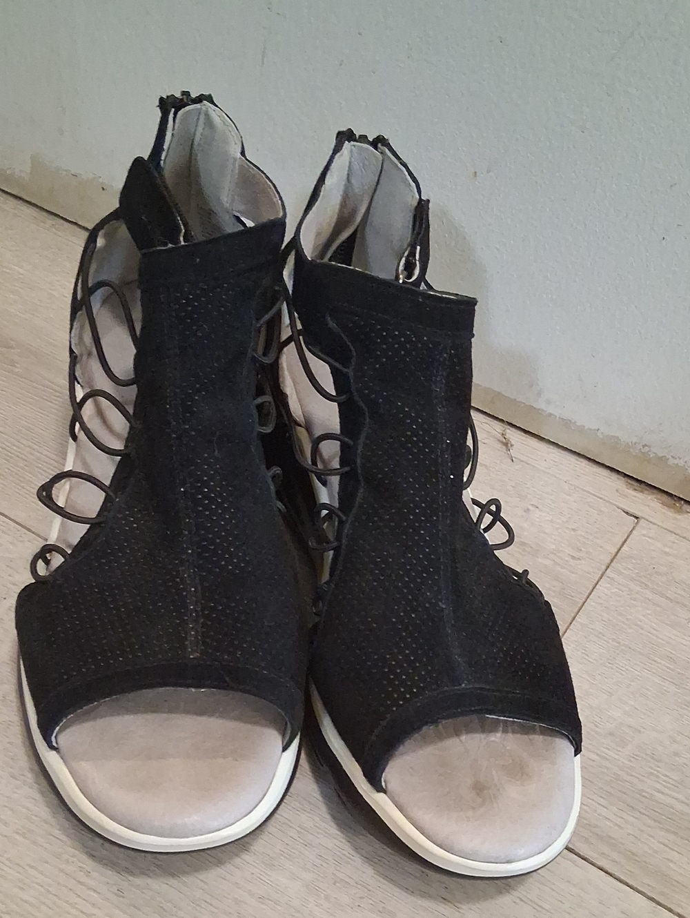 Jambu Shoes - Picture 2 of 3